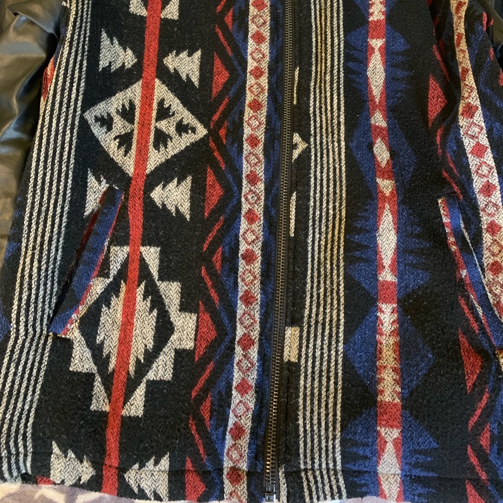 Jacket - Picture 4 of 6